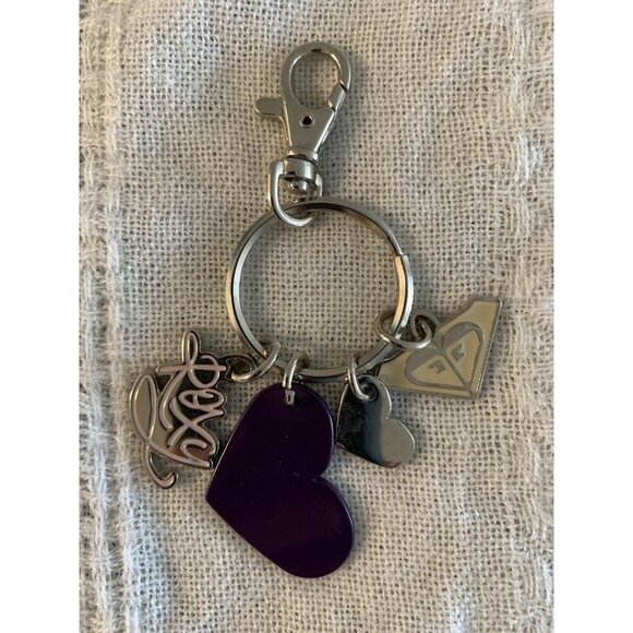 Vintage ROXY Quicksilver Keychain Purple Heart Key Ring Bag Charm - Picture 2 of 3
